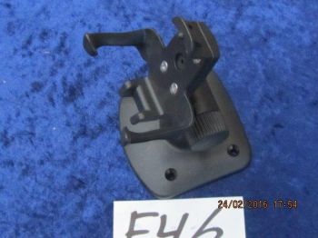 Holder Instrument E46