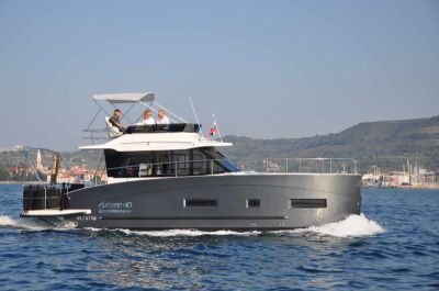 Cobra Futura 40 Grand Horizon Flybridge