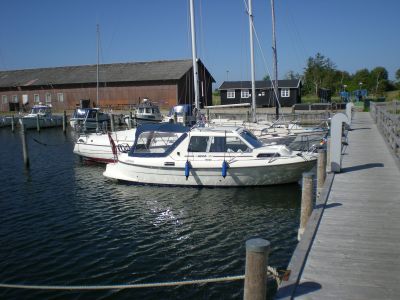 Bella 702