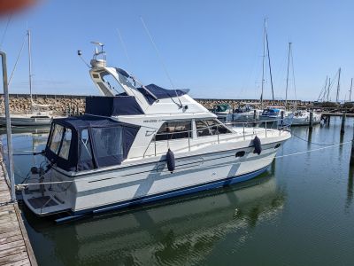 Princess 35